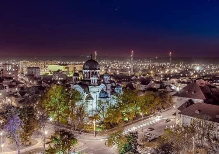 Glamour Ultracentral Craiova Exteriér fotografie